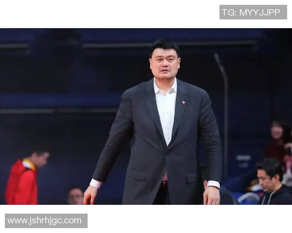 姚明在国际篮球舞台上的身高优势与影响力分析