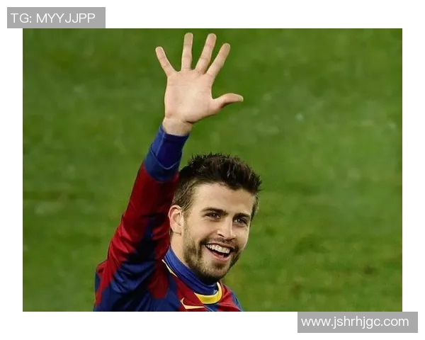 颜值巅峰与球技并存的足球明星们引领时尚潮流与运动风尚