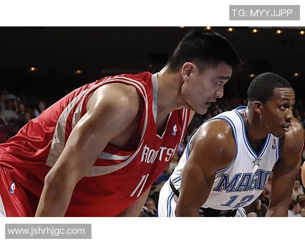 2004年火箭队与魔术队精彩对决录像回放重温经典瞬间与激烈赛场氛围